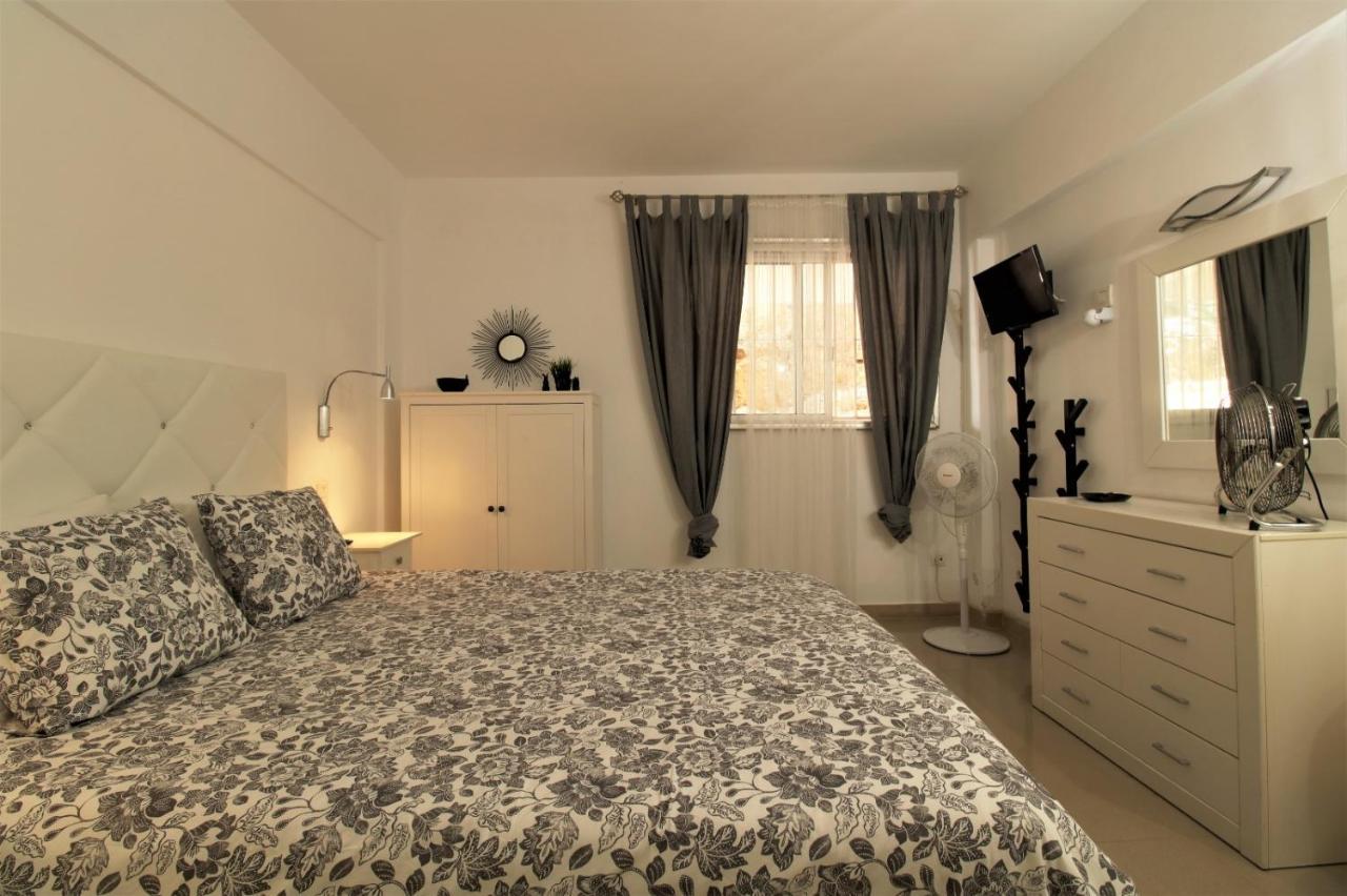 Agreable Appartement Au Bord De L' Ocean, Playa Paraiso アデヘ エクステリア 写真